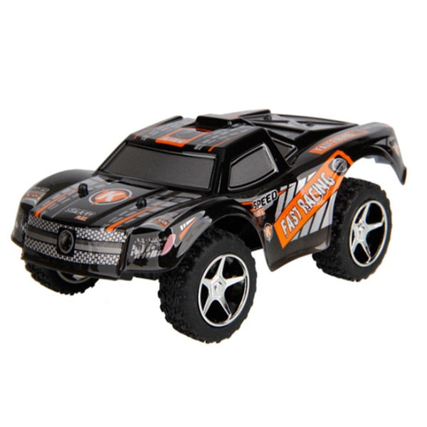 Wltoys L939 2.4GHz 5 Channel Electronic Remote Control Toys Full-Scale Steering High-Speed Mini RC Car