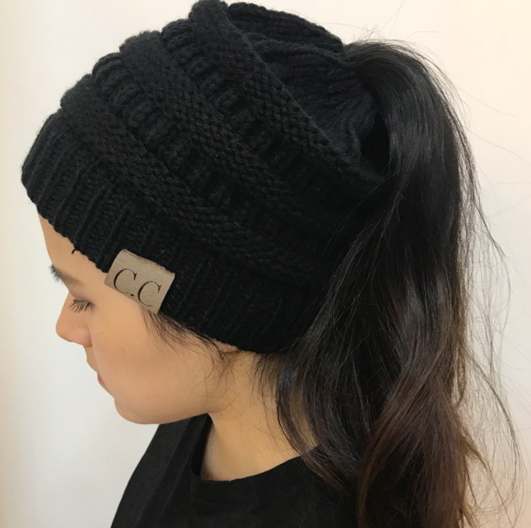 High Bun Ponytail Beanie Hat Chunky Soft Stretch Cable Knit Warm Fuzzy Lined Skull Beanie Acrylic Hats Men And Women