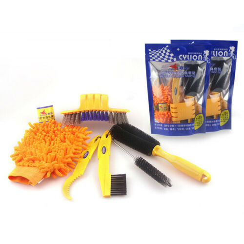 Bicycle maintenance cleaning tool set